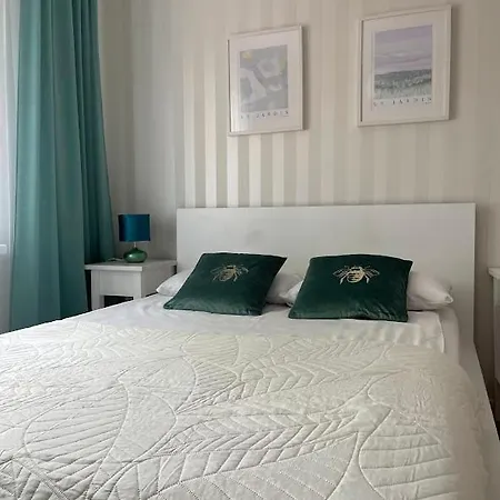 Dla Dwojga W Zacisznej Czesci Sopotu Z Lazienka Wspolna Dla Dwoch Pokoi ラグジュアリーテント *